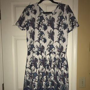 NWT Lularoe Ameila size xl